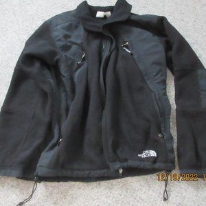 the north face black fleece jacket